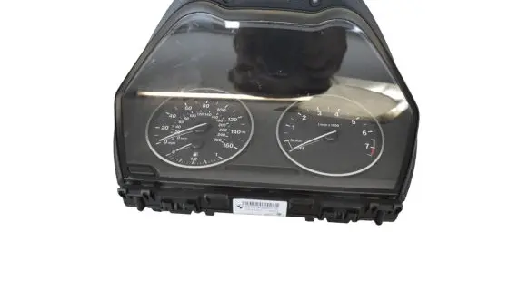 BMW 2 F22 F23 Speedometer (instrument cluster) 9232891