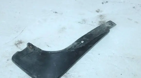 Toyota Auris E180 Front mudguard 7662102180
