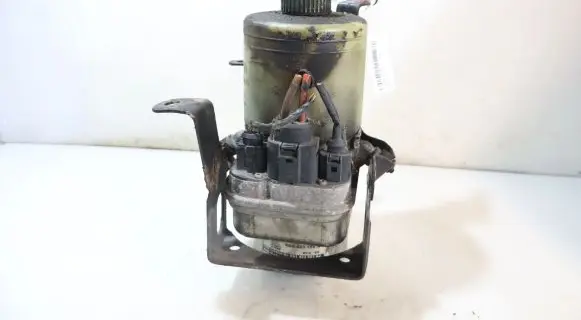 Seat Ibiza III (6L) Power steering pump