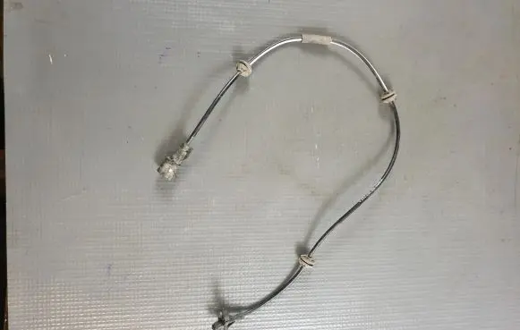 Ford Ecosport ABS rear brake sensor GN152C190 GN152C190BB