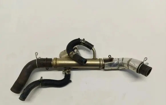 Toyota Hilux (AN120, AN130) Engine coolant pipe/hose HILUX4441