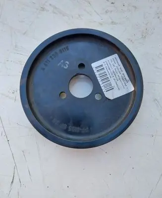 Mercedes-Benz Sprinter W901 W902 W903 W904 Power steering pump pulley A6112300115