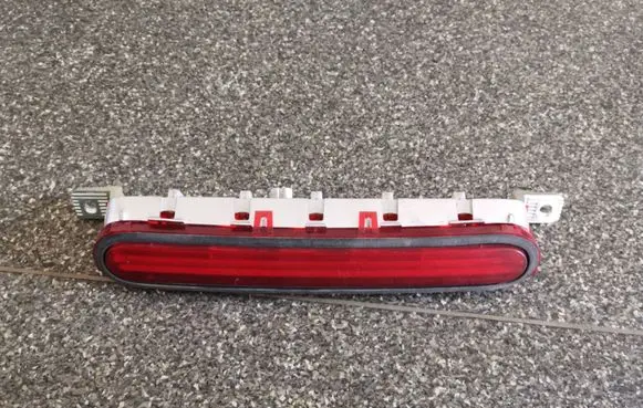 Toyota Corolla Verso AR10 Third/center stoplight 815700F011