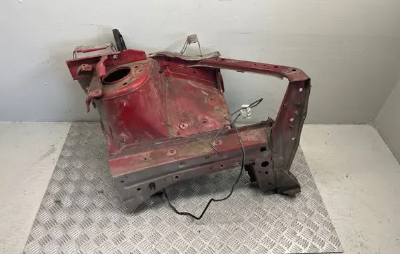 Nissan Juke I F15 Front side member