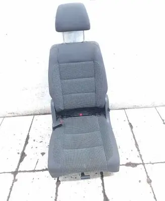 Volkswagen Touran I Rear seat 1T0010357R