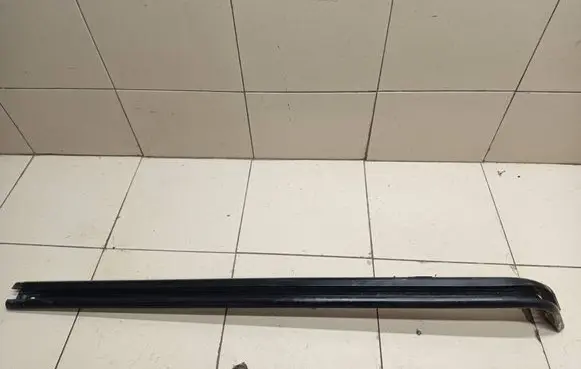 Opel Vivaro Sliding door upper top rail 