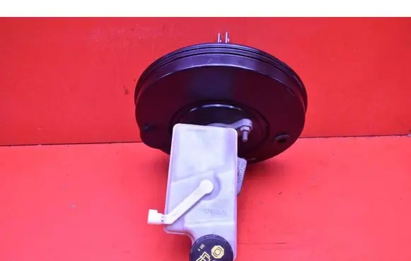 Volvo V40 Brake booster 31362927