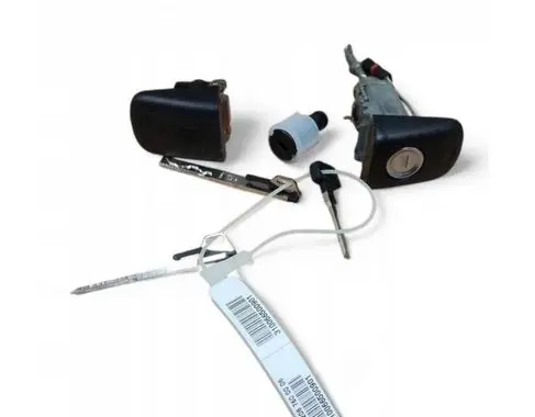 Mercedes-Benz CLK A208 C208 Coupe door lock (next to the handle) 2087600006