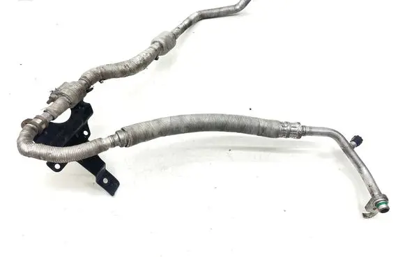 Air conditioning (A/C) pipe/hose