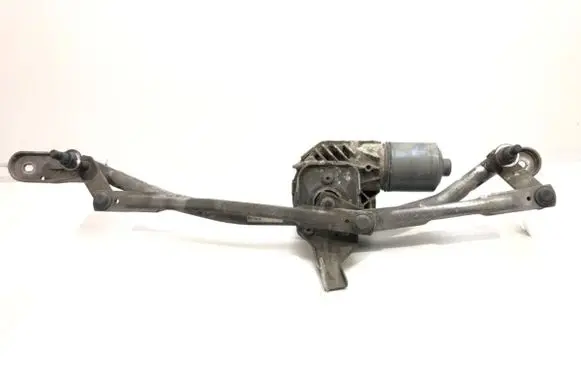 BMW 5 F10 F11 Front wiper linkage and motor 7272367