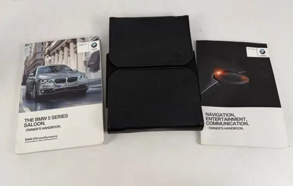 BMW 5 F10 F11 Owners service history hand book