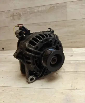 Toyota Avensis T250 Generator/alternator 0124325085 270600H070