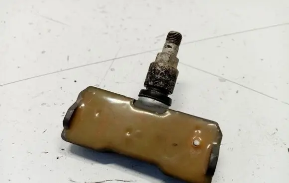 BMW 5 E60 E61 Tire pressure sensor 6781847 36236781847 36236798726