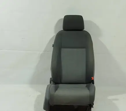 Volkswagen Jetta V Front passenger seat 1K4881106