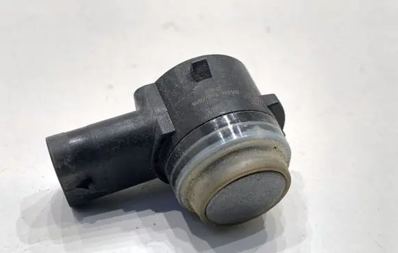 Mercedes-Benz CLA C117 X117 W117 Parking PDC sensor A0009059300
