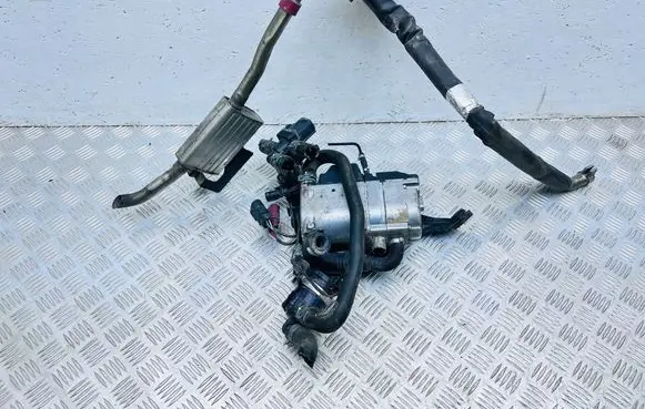 Porsche Cayenne (92A) Auxiliary pre-heater (Webasto) 7P0815008L 7P0819750