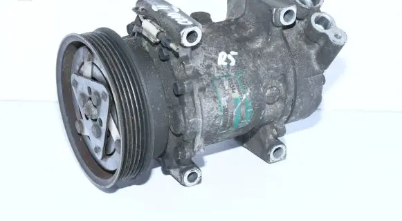 Renault Clio II Air conditioning (A/C) compressor (pump) 7700273801