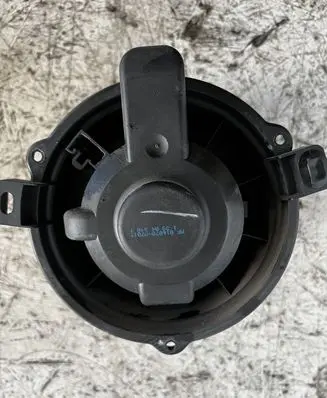 Smart ForFour I Heater fan/blower 3904348 MF0160700701