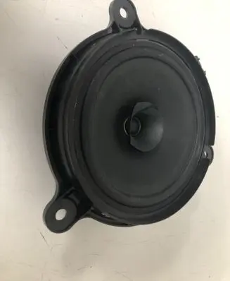 Mazda 3 III Rear door speaker 576710 BHP166960