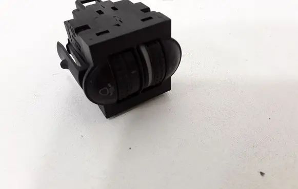 Volkswagen PASSAT B5 Headlight level height control switch 3B0941333C