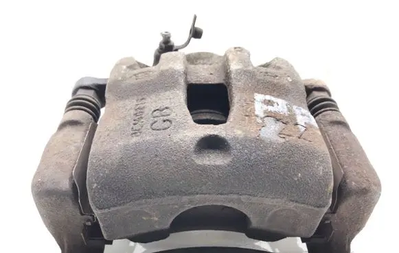 Hyundai i20 (GB IB) Front brake caliper 