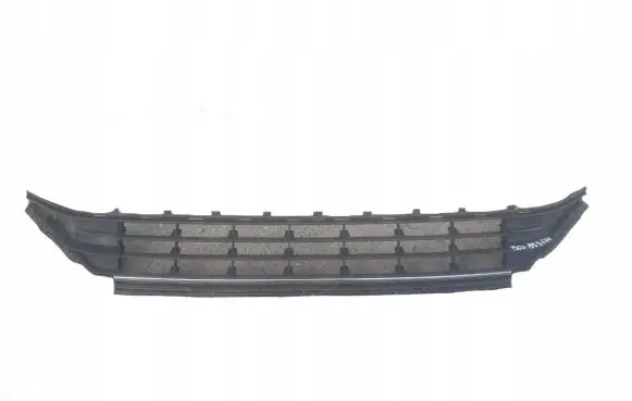 Volkswagen Golf VII Front bumper lower grill 5G0853677