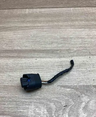 BMW 5 E39 Plug wire 9655741