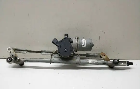 Chrysler Town & Country V Front wiper linkage and motor 05113043AB