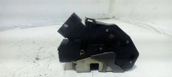Ford Fiesta Front door lock AM5AU21812CE