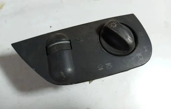 Volkswagen Polo III 6N 6N2 6NF Light switch 6N1941531J