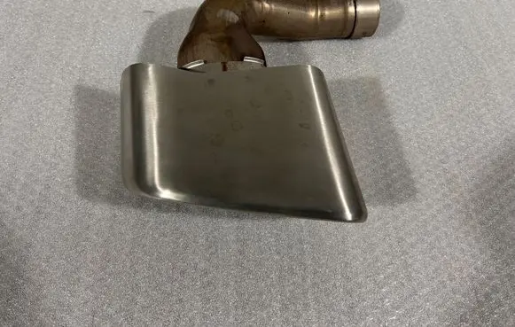 Porsche Cayenne (9Y0 9Y3) Muffler ending 9Y0253823 9Y0253825