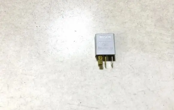 Toyota Corolla E120 E130 Other relay 9008087019 90080-87019