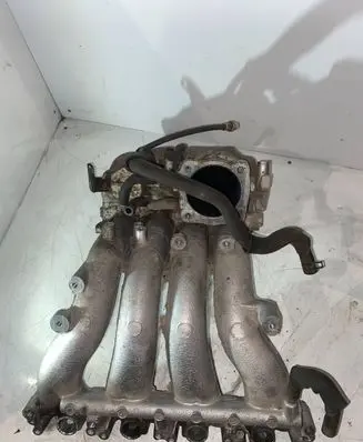 Mitsubishi Pajero Pinin Intake manifold