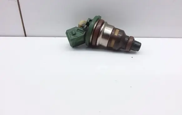 Jaguar XJ X308 Fuel injector 765082891