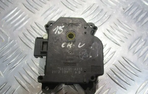 Honda CR-V Central body control module 063700-8290