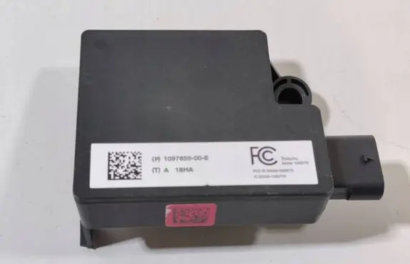 Tesla Model 3 Other control units/modules 1097855-00-E 109785500E 1097855