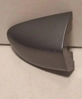 Volkswagen PASSAT B6 Front door handle cover 3C0837880