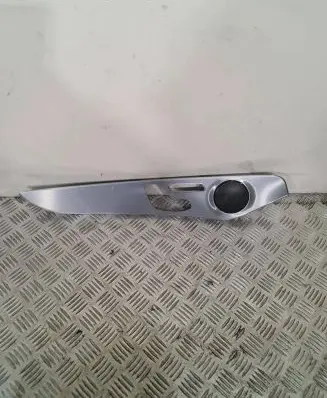 Mercedes-Benz GLC X253 C253 Front door trim bar A2537204900