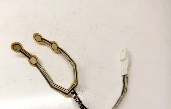 Toyota Corolla Verso AR10 Seat heating element 184700050