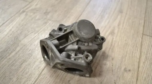 Mercedes-Benz GLS X166 EGR valve cooler bracket A2780700330