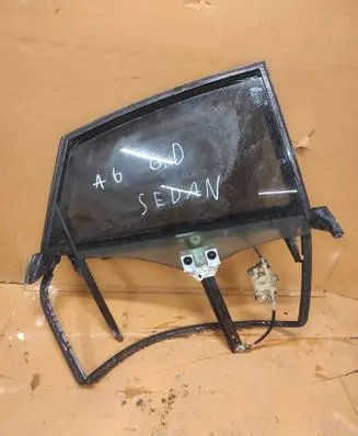 Audi A6 S6 C6 4F Front door window/glass frame 