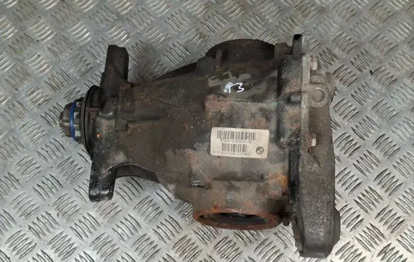 BMW X5 E70 Rear differential 7590913 7533948