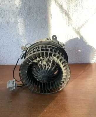 Mercedes-Benz E W210 Air conditioning (A/C) fan (condenser) A2108211551 E946