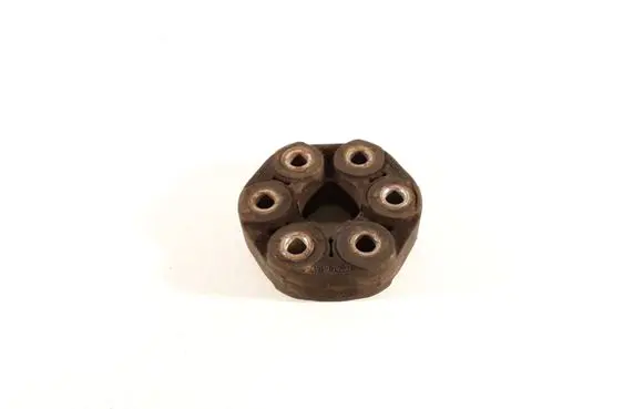 Hyundai Santa Fe Rear prop shaft donut coupling/joint 4919026000