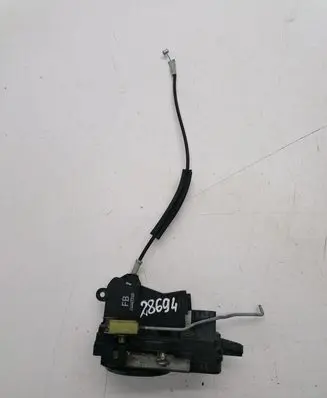 Opel Signum Front door lock 24447340