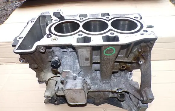 Opel Mokka Engine block HN09