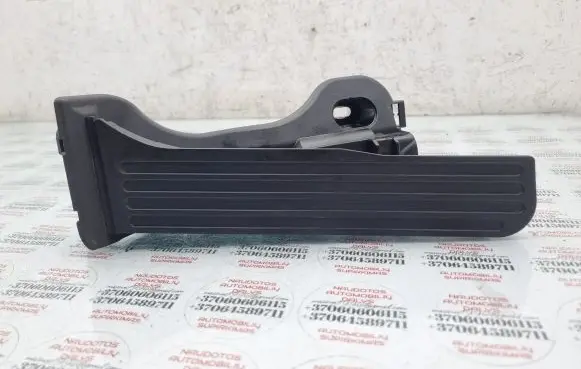 Volkswagen PASSAT B6 Accelerator throttle pedal 1K1721503L