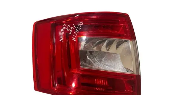 Skoda Octavia Mk3 (5E) Rear/tail lights 5E9945111A 00134667 5E9945095A