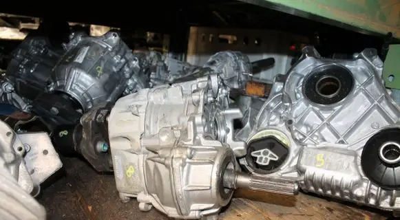 Mercedes-Benz C W203 Gearbox transfer box case 78888