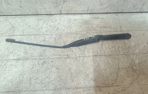 BMW 3 E36 Front wiper blade arm